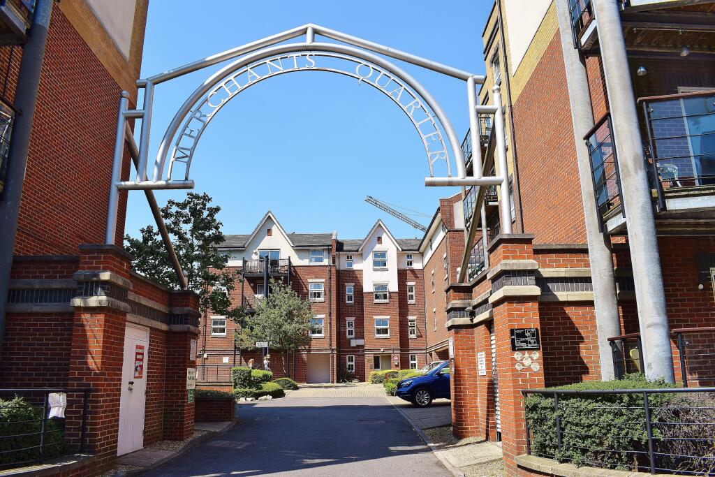 2 bed 1st Floor Flat for rent in Southampton. From Northwood - Southampton
