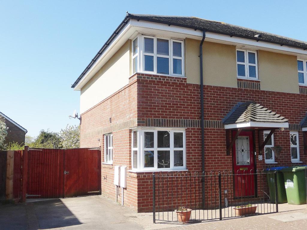 3 bed Semi Detached for rent in Old Netley. From Northwood - Southampton