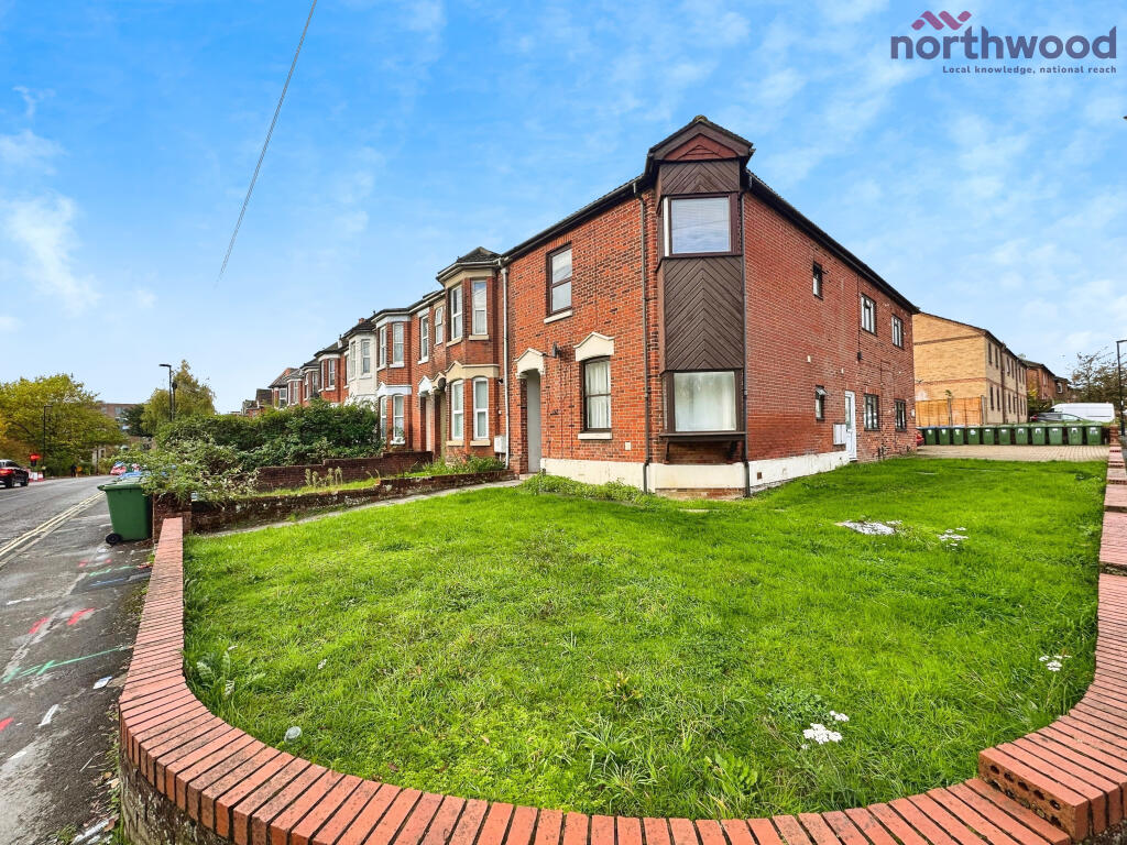 4 bed Studio for rent in Southampton. From Northwood - Southampton