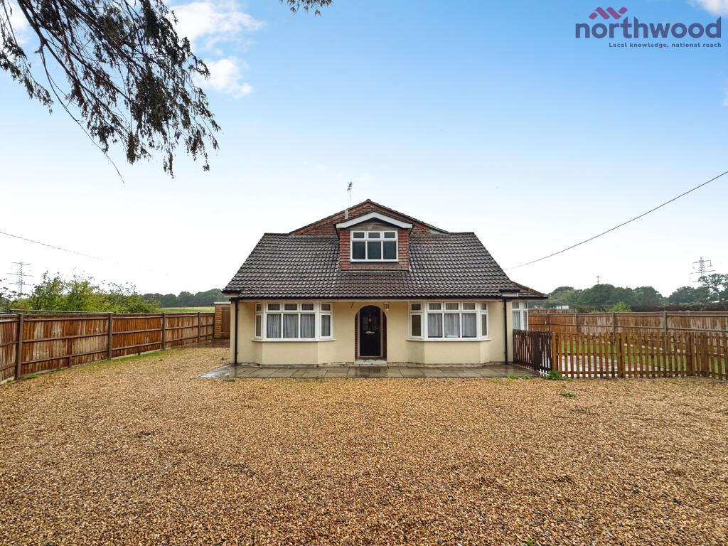 5 bed Detached for rent in North Baddesley. From Northwood - Southampton