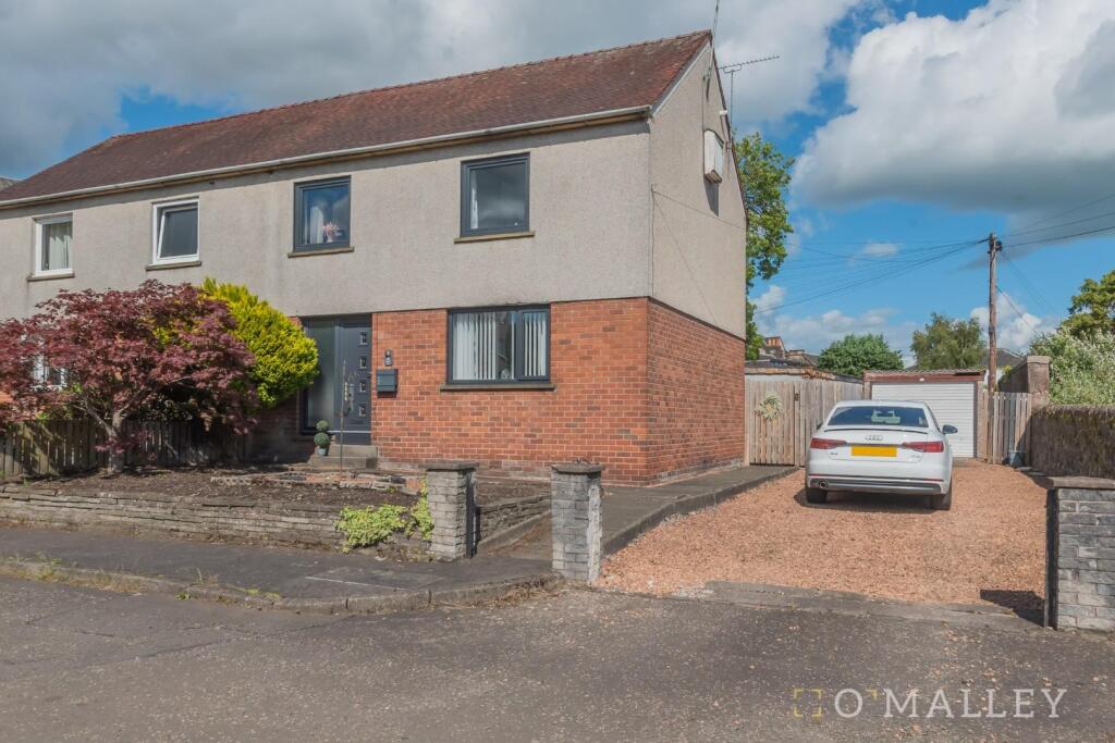 3 bed Semi Detached for rent in Tillicoultry. From O'Malley Property - Alloa 3 bed Semi Detached for rent in Tillicoultry. From O'Malley Property - Alloa