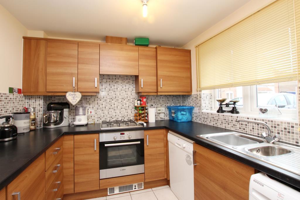 3 bed Mid Terraced House for rent in Yaxley. From Optimum Lettings & Property Management Ltd - Peterborough