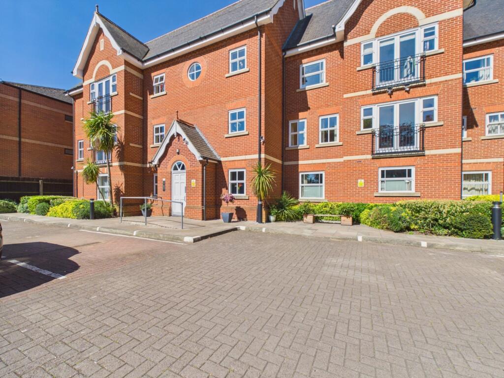 3 bed Apartment for rent in Peterborough. From Optimum Lettings & Property Management Ltd - Peterborough