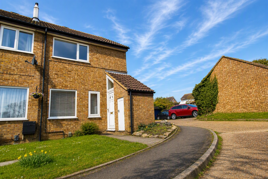 3 bed Semi Detached for rent in Yaxley. From Optimum Lettings & Property Management Ltd - Peterborough