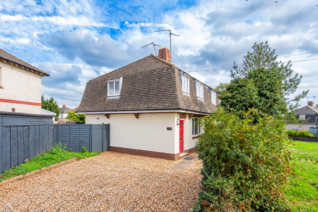 3 bed Detached for rent in Kettering. From Oscar James - Kettering 3 bed Detached for rent in Kettering. From Oscar James - Kettering