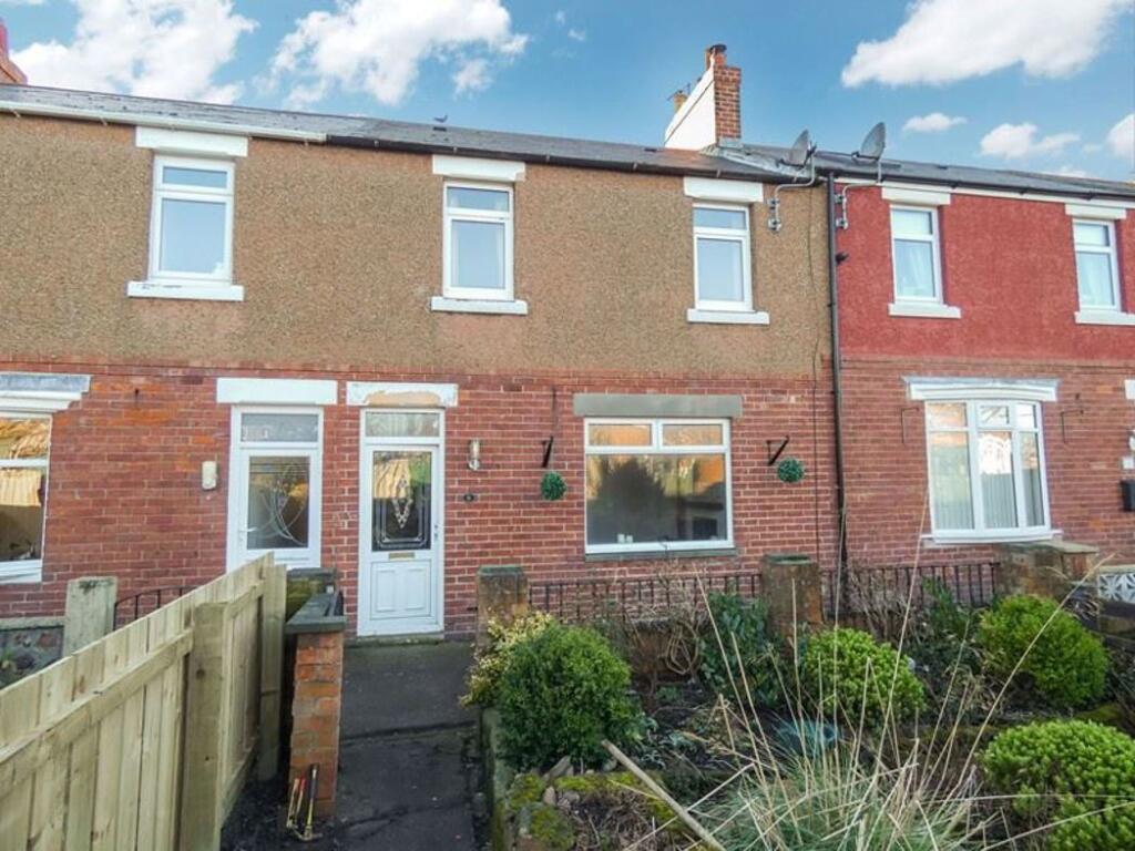 3 bed Mid Terraced House for rent in Newbiggin-by-the-Sea. From Pattinson Estate Agents - Ashington