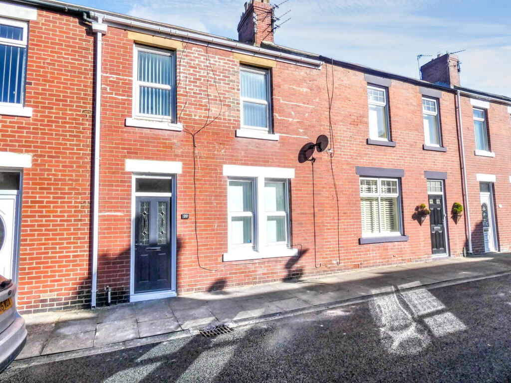 3 bed Mid Terraced House for rent in Newbiggin-by-the-Sea. From Pattinson Estate Agents - Ashington 3 bed Mid Terraced House for rent in Newbiggin-by-the-Sea. From Pattinson Estate Agents - Ashington