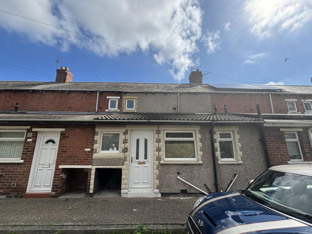 2 bed Mid Terraced House for rent in Ashington. From Pattinson Estate Agents - Ashington