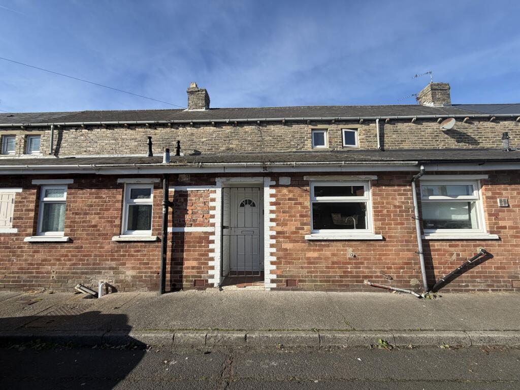 2 bed Mid Terraced House for rent in Ashington. From Pattinson Estate Agents - Ashington