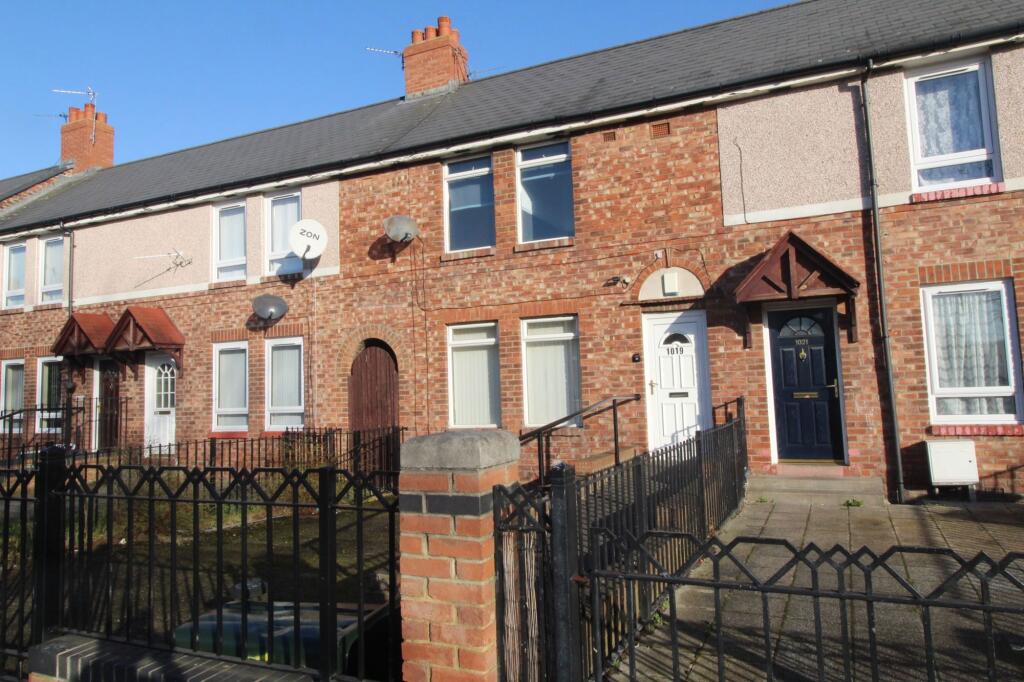 3 bed Mid Terraced House for rent in Hebburn. From Pattinson Estate Agents - Heaton