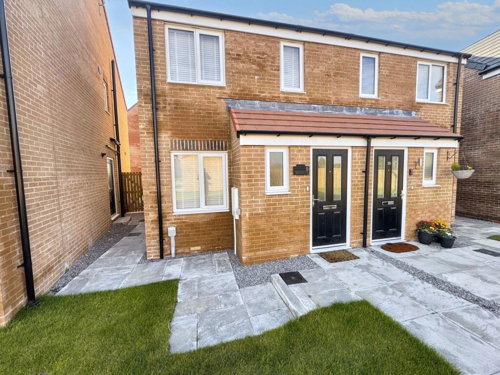 2 bed Mid Terraced House for rent in High Dubmire. From Pattinson Estate Agents - Houghton Le Spring 2 bed Mid Terraced House for rent in High Dubmire. From Pattinson Estate Agents - Houghton Le Spring