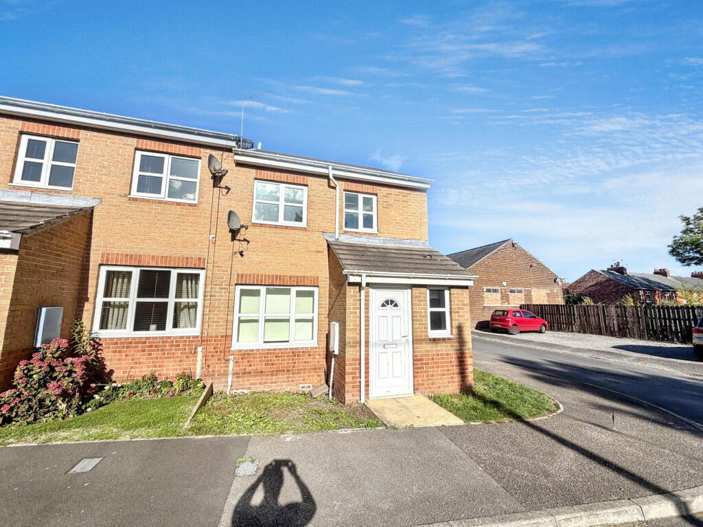 3 bed Mid Terraced House for rent in Station Town. From Pattinson Estate Agents - Houghton Le Spring 3 bed Mid Terraced House for rent in Station Town. From Pattinson Estate Agents - Houghton Le Spring