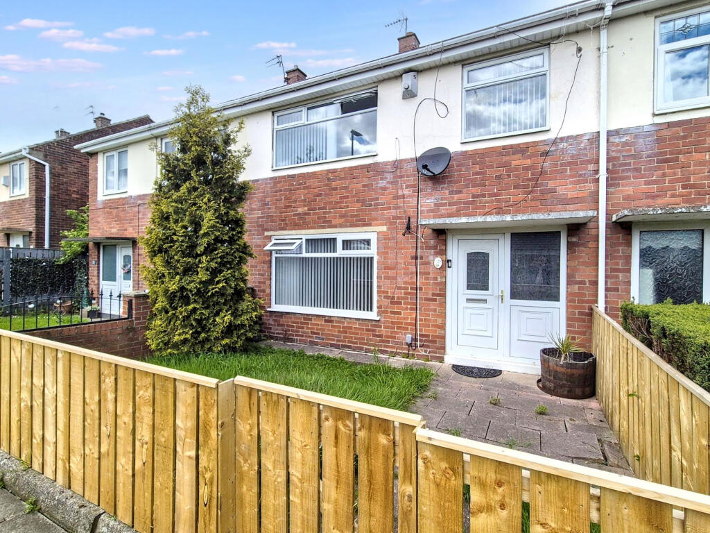 3 bed Mid Terraced House for rent in Hebburn. From Pattinson Estate Agents - Jarrow 3 bed Mid Terraced House for rent in Hebburn. From Pattinson Estate Agents - Jarrow