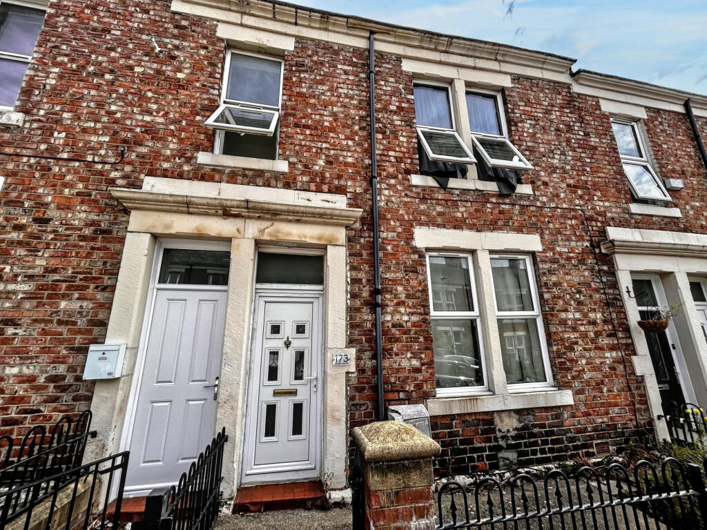 3 bed 1st Floor Flat for rent in Gateshead. From Pattinson Estate Agents - Low Fell 3 bed 1st Floor Flat for rent in Gateshead. From Pattinson Estate Agents - Low Fell