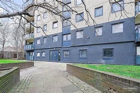 2 bed Apartment for rent in Liverpool. From Peter Anthony - Liverpool