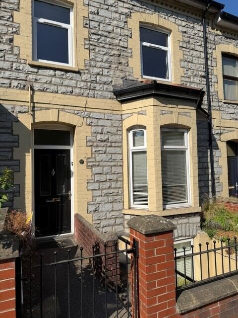 1 bed 1st Floor Flat for rent in Penarth. From Peter Wood - Penarth