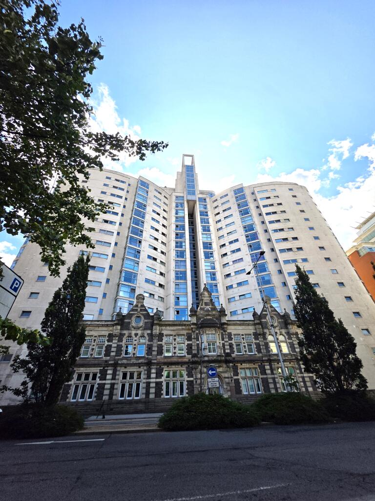 2 bed Apartment for rent in Cardiff. From Peter Wood - Penarth 2 bed Apartment for rent in Cardiff. From Peter Wood - Penarth