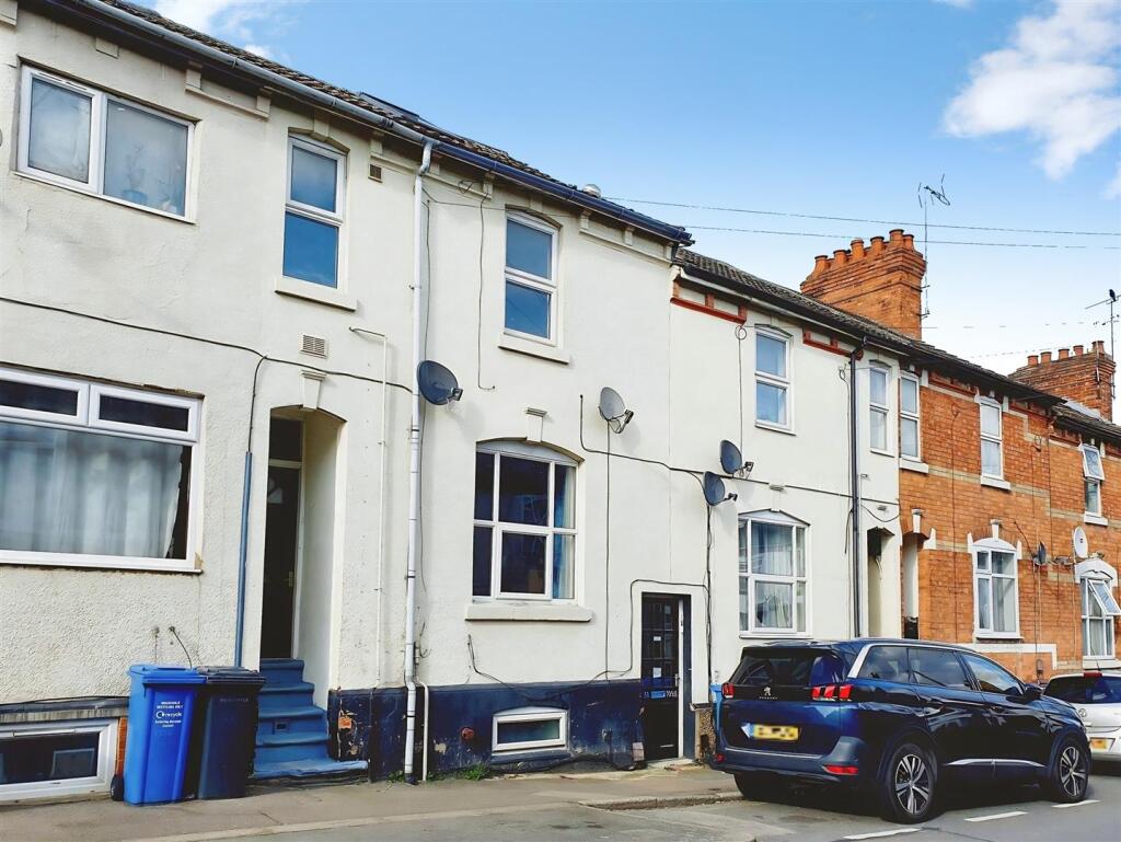 1 bed 1st Floor Flat for rent in Kettering. From Prime Choice Ltd - Kettering