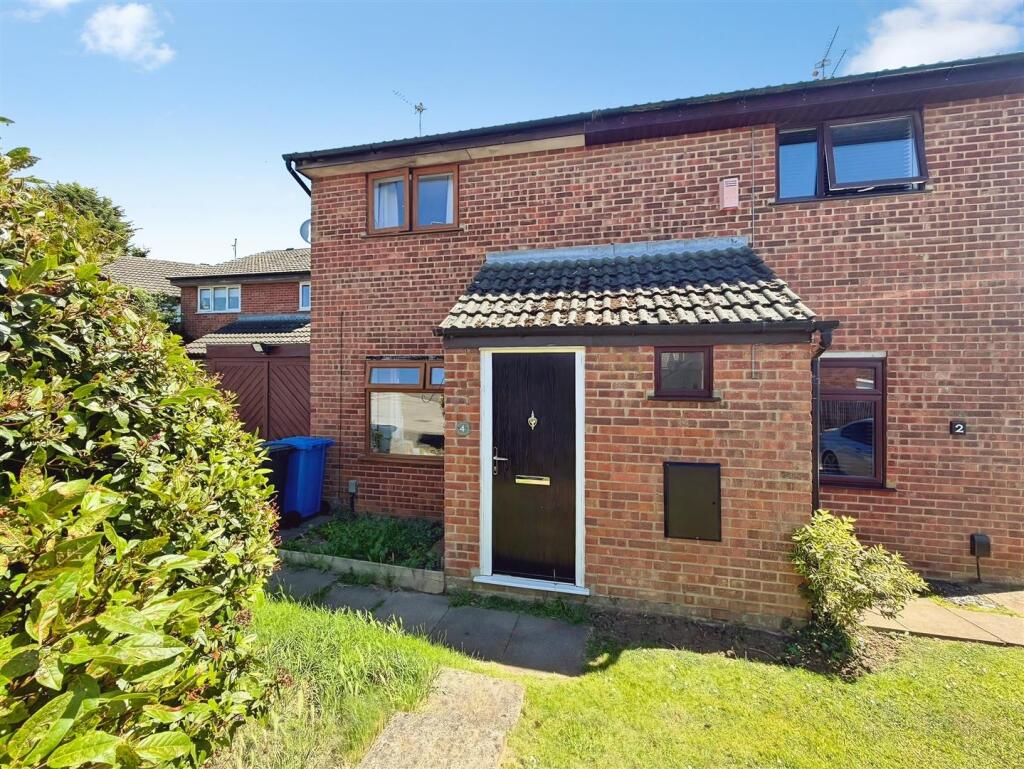 2 bed Semi Detached for rent in Burton Latimer. From Prime Choice Ltd - Kettering