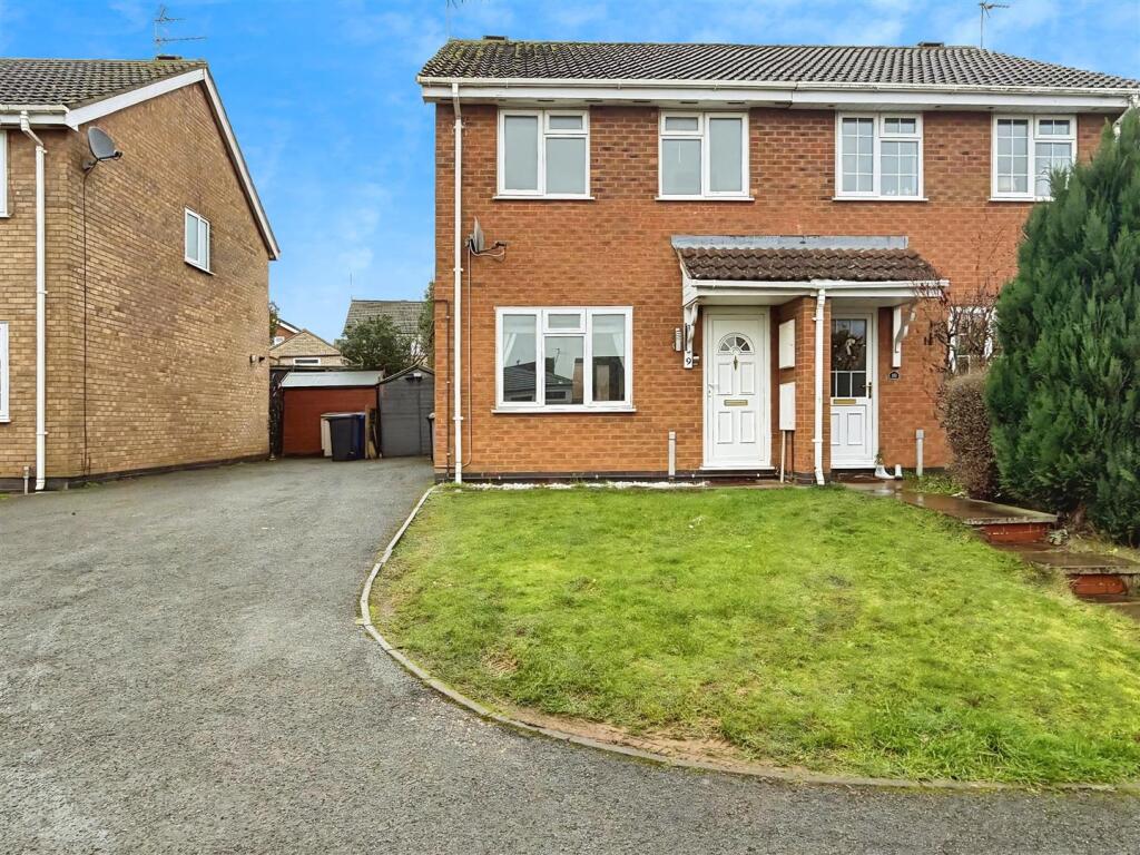 3 bed Semi Detached for rent in Burton Latimer. From Prime Choice Ltd - Kettering 3 bed Semi Detached for rent in Burton Latimer. From Prime Choice Ltd - Kettering