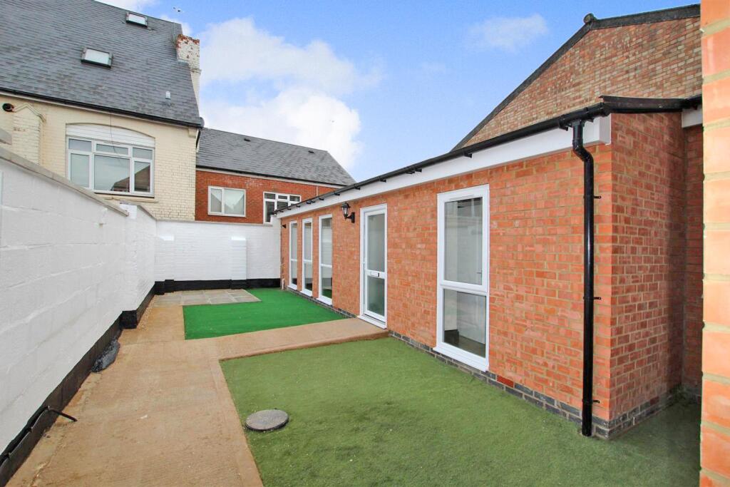 1 bed Bungalow for rent in Kettering. From Prime Choice Ltd - Kettering