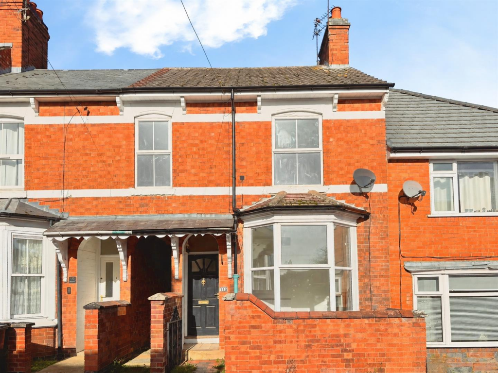 3 bed Mid Terraced House for rent in Kettering. From Prime Choice Ltd - Kettering