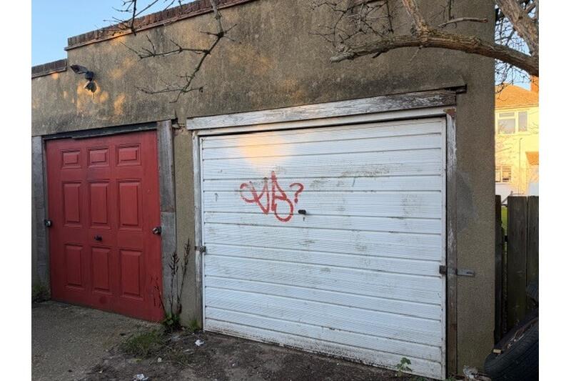 0 bed Garages for rent in Southend-on-Sea. From Priority - Westcliff-On-Sea