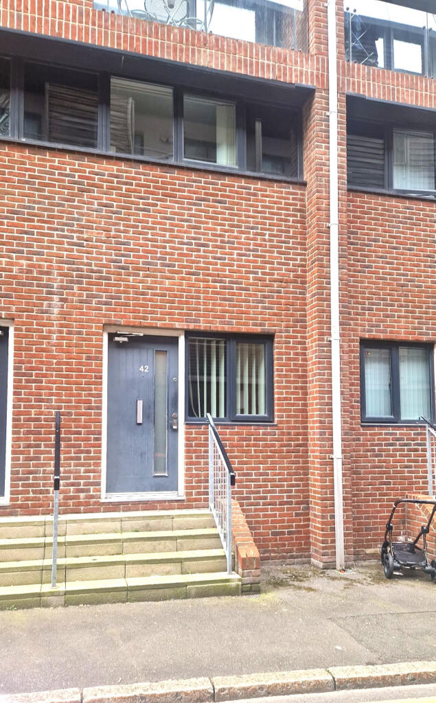 2 bed Apartment for rent in Liverpool. From Propeller - Thingwall