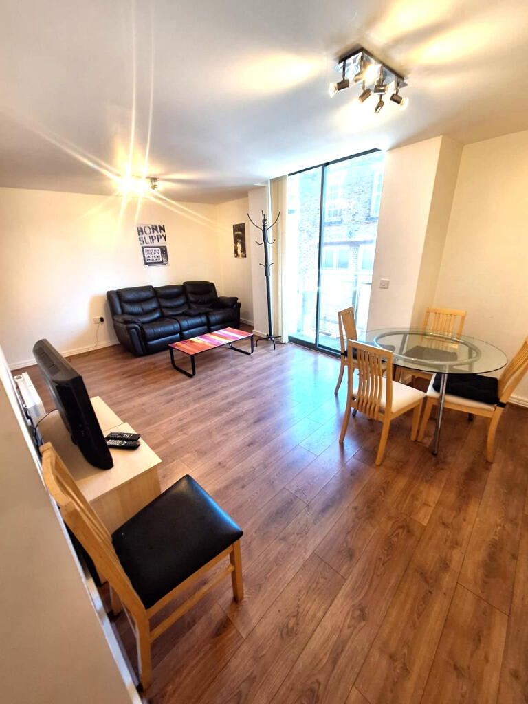 2 bed 1st Floor Flat for rent in Liverpool. From Propeller - Thingwall