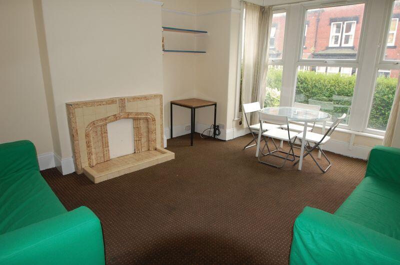 6 bed Mid Terraced House for rent in Leeds. From Provision Properties - Leeds 6 bed Mid Terraced House for rent in Leeds. From Provision Properties - Leeds