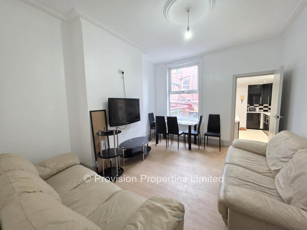 7 bed Mid Terraced House for rent in Leeds. From Provision Properties - Leeds 7 bed Mid Terraced House for rent in Leeds. From Provision Properties - Leeds