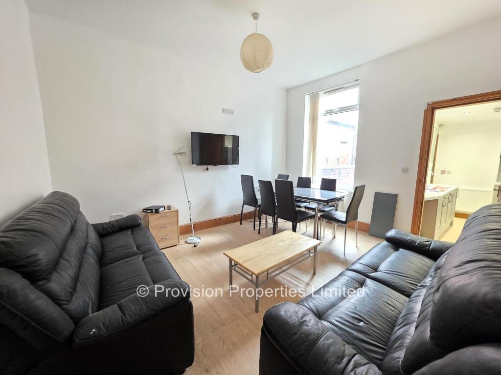 7 bed Mid Terraced House for rent in Leeds. From Provision Properties - Leeds 7 bed Mid Terraced House for rent in Leeds. From Provision Properties - Leeds
