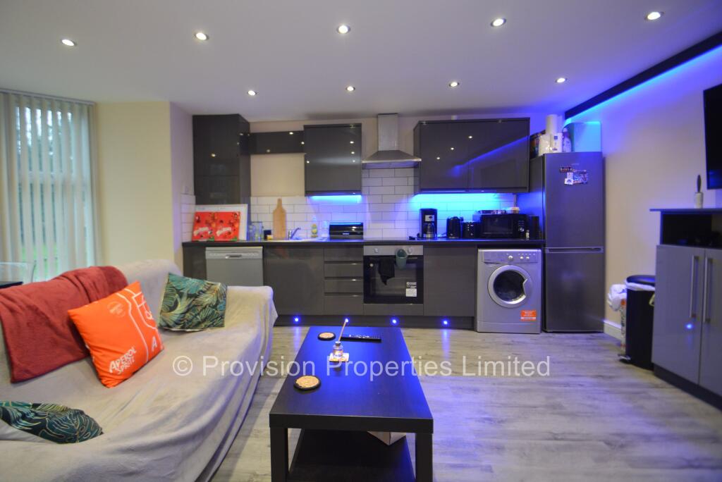 3 bed Apartment for rent in Leeds. From Provision Properties - Leeds