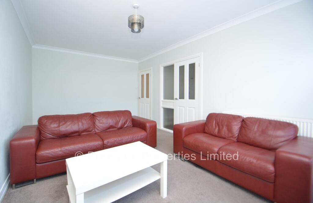 2 bed 1st Floor Flat for rent in Leeds. From Provision Properties - Leeds