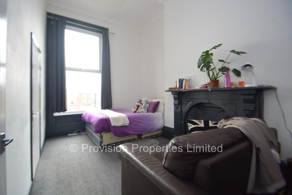 1 bed 1st Floor Flat for rent in Leeds. From Provision Properties - Leeds