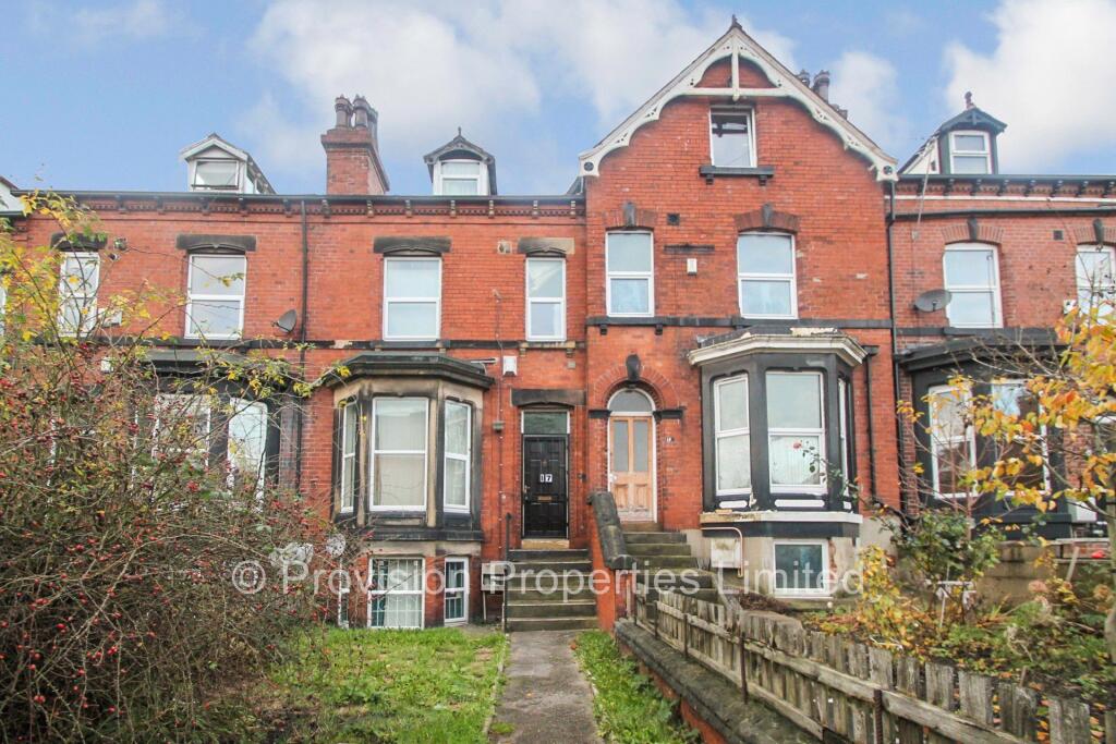 6 bed Mid Terraced House for rent in Leeds. From Provision Properties - Leeds
