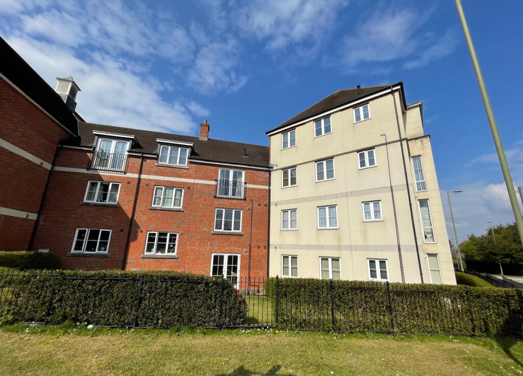 1 bed 1st Floor Flat for rent in Hedge End. From Pure Estate Agents - West End 1 bed 1st Floor Flat for rent in Hedge End. From Pure Estate Agents - West End