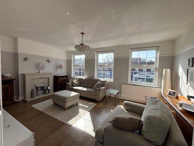 3 bed Apartment for rent in Harrow. From Rawlinson Gold - Pinner 3 bed Apartment for rent in Harrow. From Rawlinson Gold - Pinner