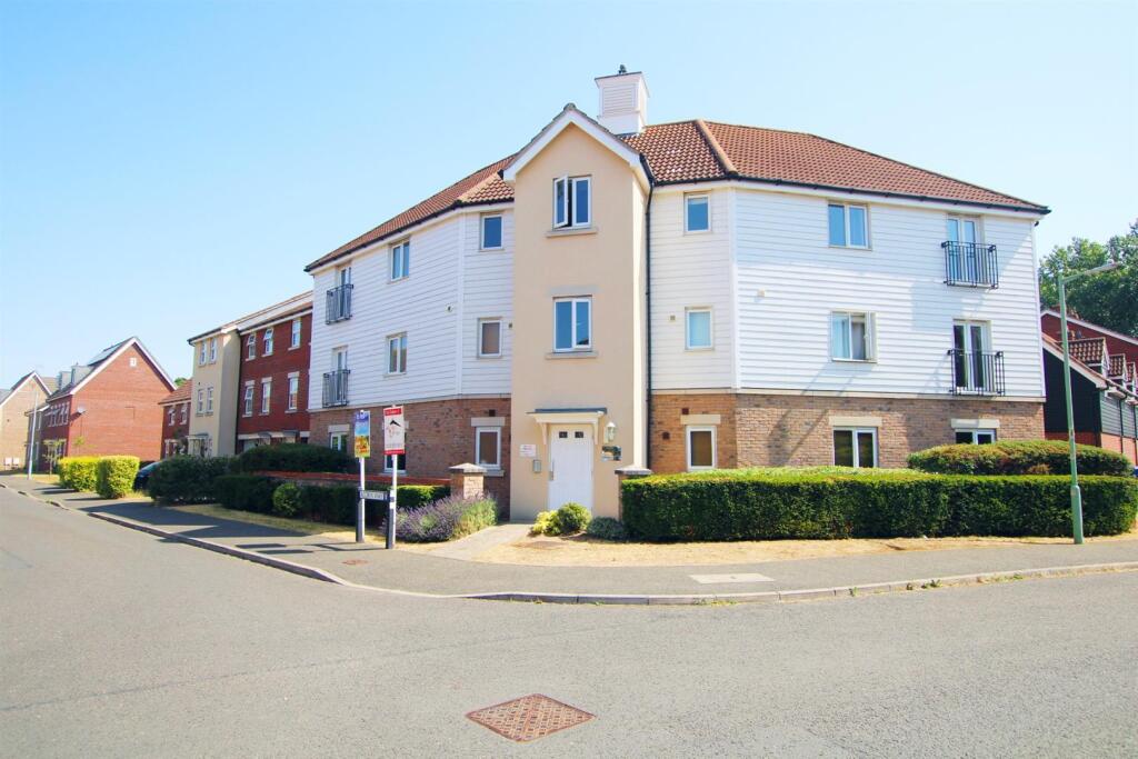 2 bed 1st Floor Flat for rent in Red Lodge. From Readwin Barclay - Red Lodge 2 bed 1st Floor Flat for rent in Red Lodge. From Readwin Barclay - Red Lodge