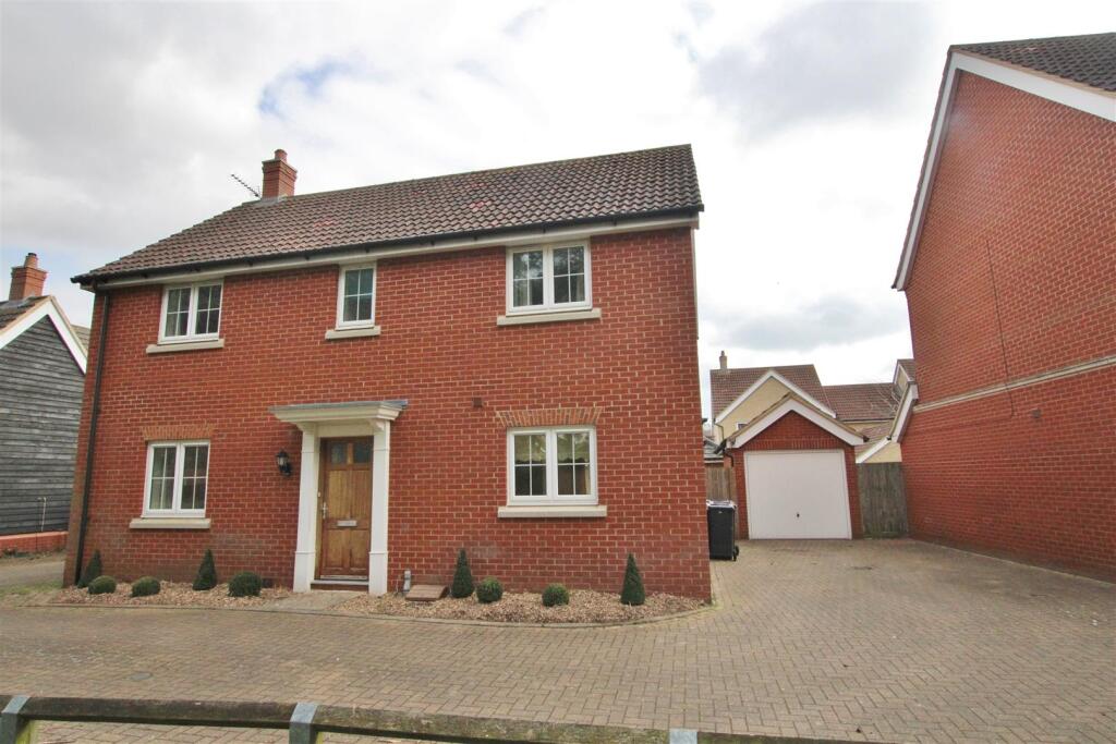 4 bed Detached for rent in Red Lodge. From Readwin Barclay - Red Lodge 4 bed Detached for rent in Red Lodge. From Readwin Barclay - Red Lodge