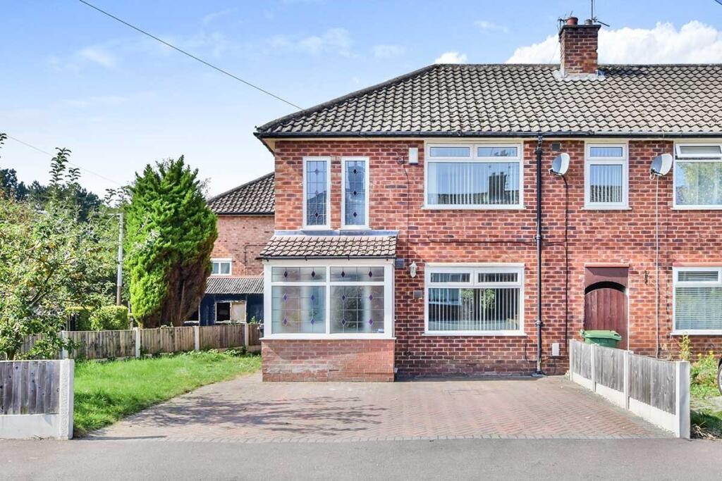 3 bed Semi Detached for rent in Cheadle. From Reeds Rains - Cheadle