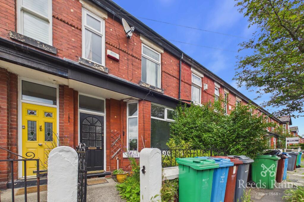 3 bed Mid Terraced House for rent in Stockport. From Reeds Rains - Didsbury
