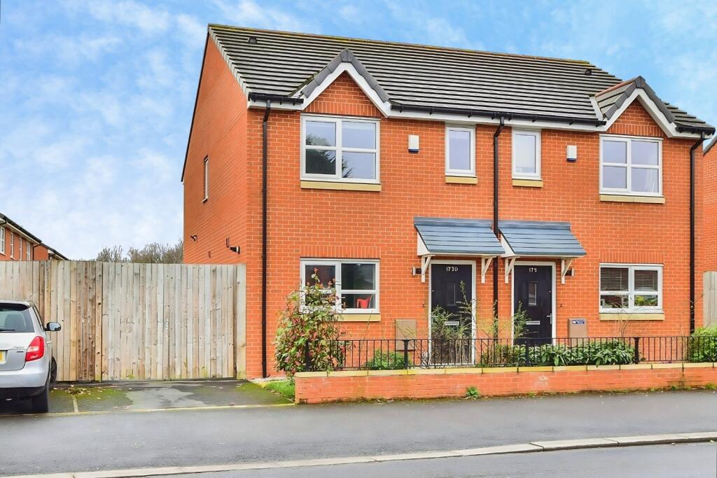2 bed Semi Detached for rent in Stretford. From Reeds Rains - Didsbury