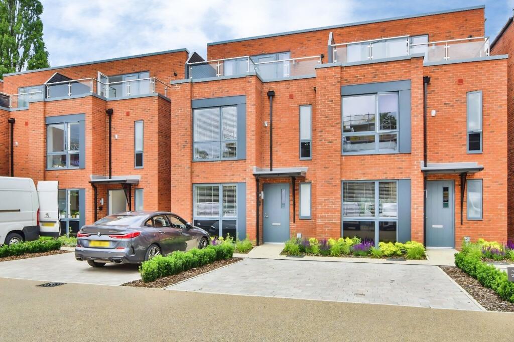 5 bed Semi Detached for rent in Gatley. From Reeds Rains - Didsbury