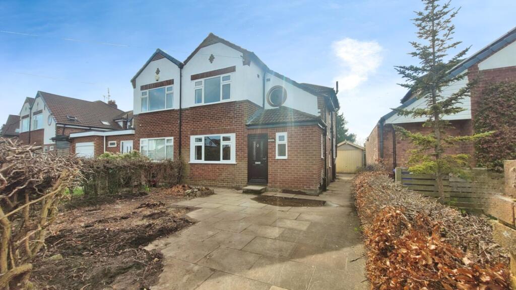 3 bed Detached for rent in Gatley. From Reeds Rains - Didsbury