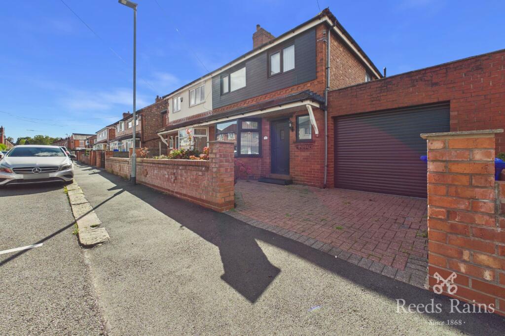 3 bed Semi Detached for rent in Manchester. From Reeds Rains - Didsbury