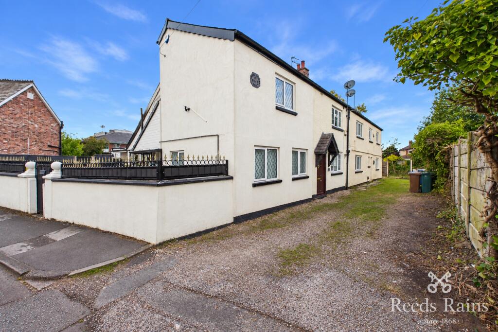 2 bed Mid Terraced House for rent in Hazel Grove. From Reeds Rains - Hazel Grove 2 bed Mid Terraced House for rent in Hazel Grove. From Reeds Rains - Hazel Grove