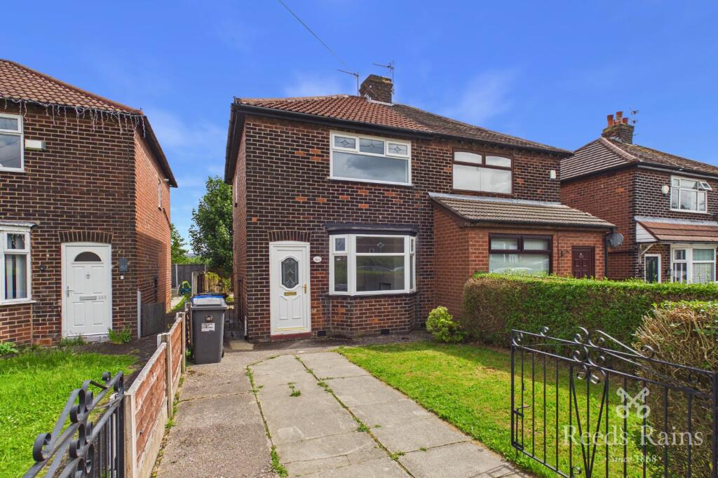 2 bed Semi Detached for rent in Denton. From Reeds Rains - Hyde