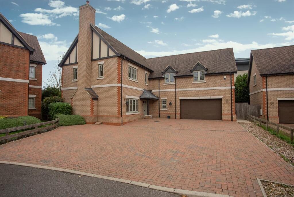 5 bed Detached for rent in Peterborough. From Regal Park - Peterborough 5 bed Detached for rent in Peterborough. From Regal Park - Peterborough