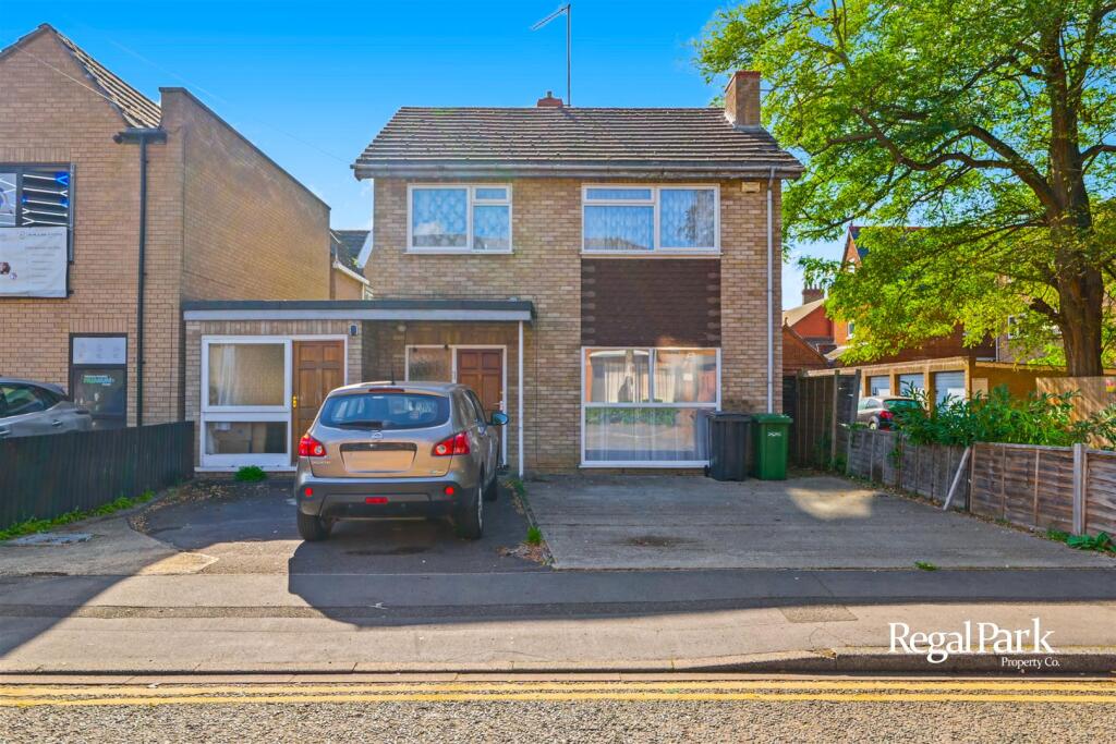 4 bed Detached for rent in Peterborough. From Regal Park - Peterborough